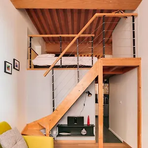 Guestready - Charming Croix-paquet Loft Fits 2 , Lyon France